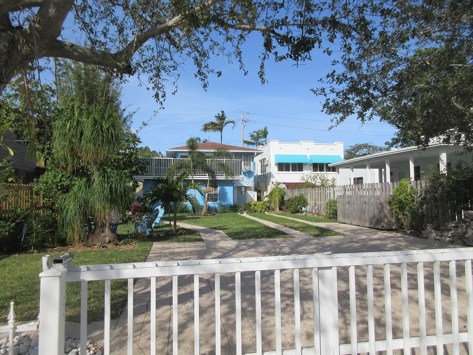 Older homes on a residential street near downtown Fort Lauderdale.